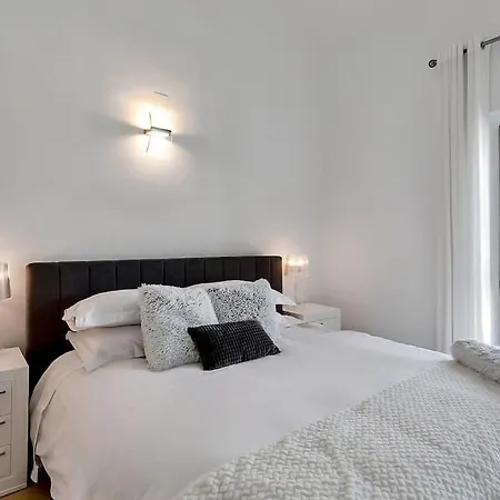 Yolo Spaces - Sotogrande - Ocean View Penthouse Apartment San Roque (Andalucia)